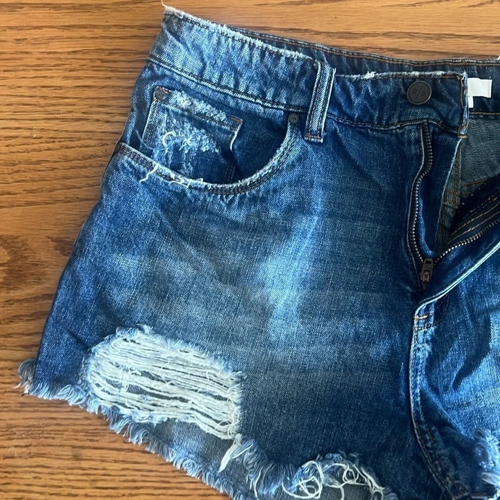 BP Distressed Jean Shorts (Brass Plum) - Picture 2 of 7